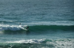Redhead Beach surfer 26-12-11