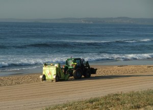 Redhead Beach cleaner 24-10-11