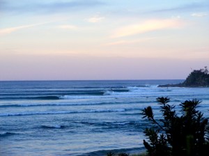 Byron Bay 2010 by Ronnie Rudder